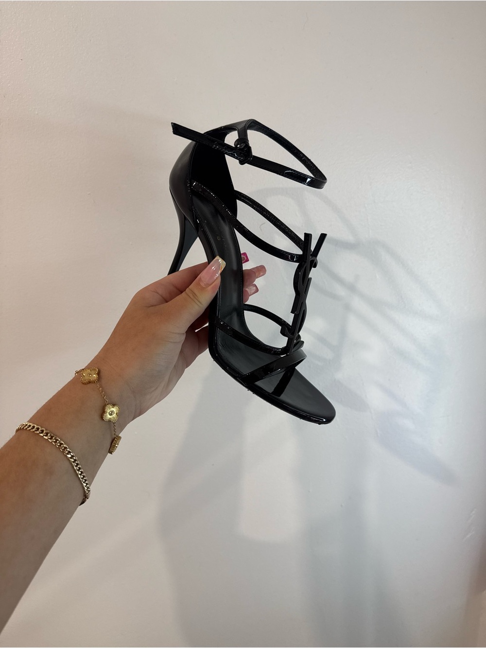 YSL BLACK HEELS - Picture 3 of 7